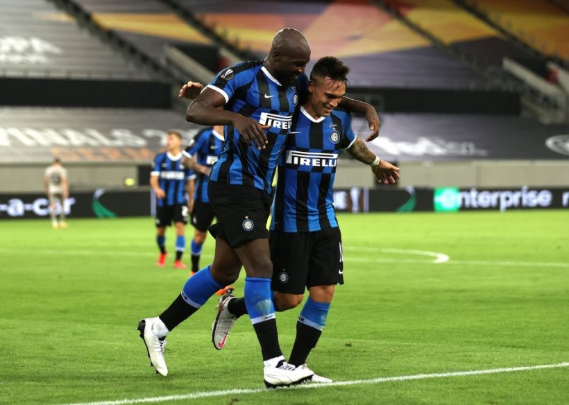 Martinez dazzles as Inter demolish Shakhtar to reach Europa League final