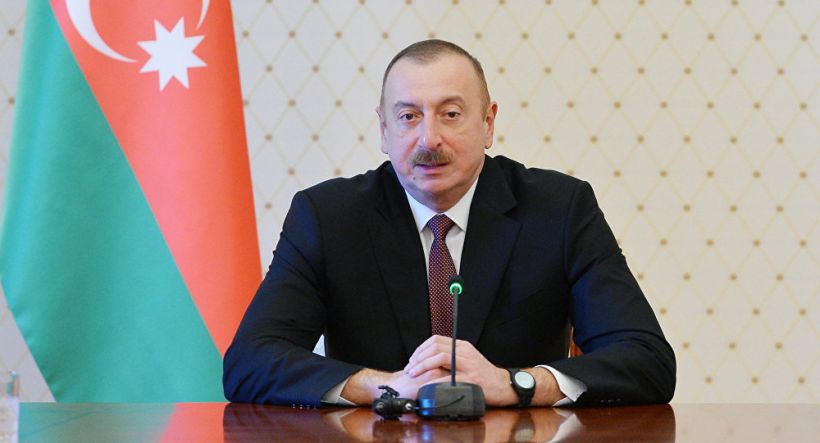 Президент Ильхам Алиев поздравил президента Международной ассоциации детских фондов Альберта Лиханова
