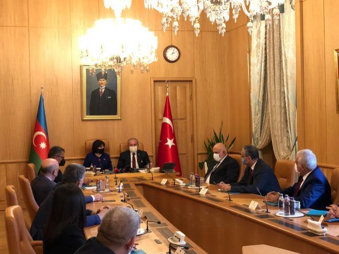 Speaker of Azerbaijani Parliament meets with Chairman of Grand National Assembly of Turkey