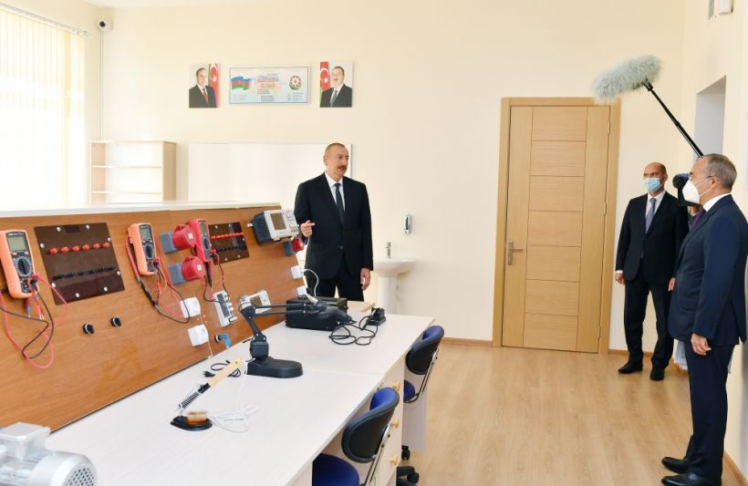 Состоялось открытие Центра профессионального образования при Сумгайытском химическом промышленном парке   В открытии принял участие Президент Ильхам Алиев