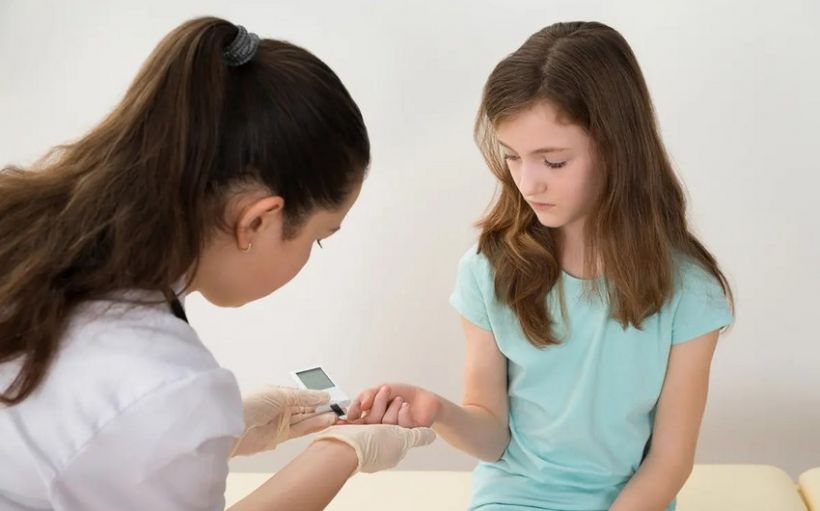Şəkərli diabet xəstəliyi olan uşaqların sayı açıqlanıb