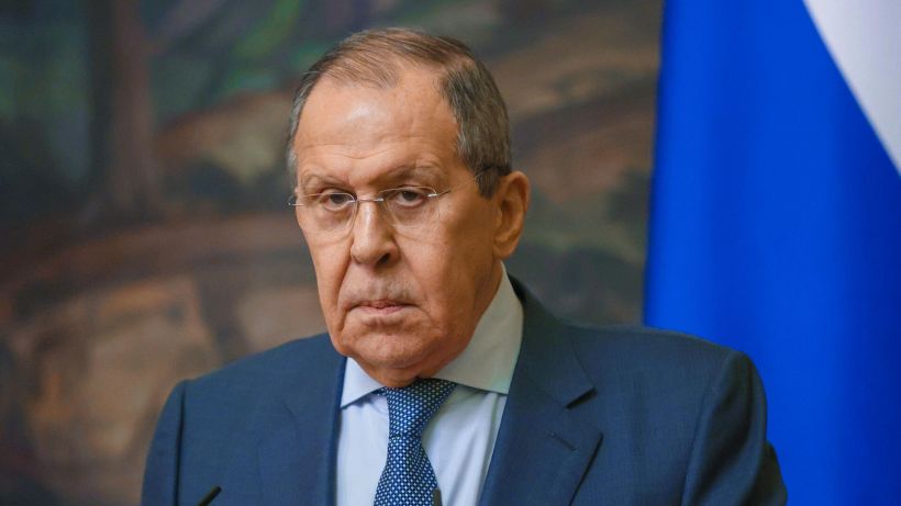 Lavrov: “Rusiya rəhbərliyinin iradəsini heç bir sanksiya qıra bilməz”
