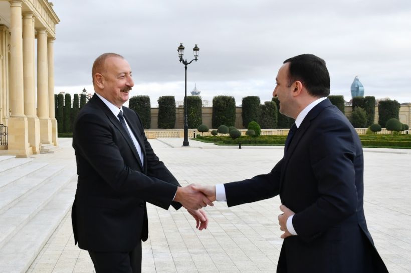 Azərbaycan Prezidenti İlham Əliyev Gürcüstanın Baş naziri İrakli Qaribaşvili ilə görüşüb YENİLƏNƏCƏK