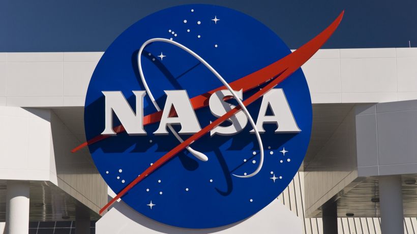 NASA Ayın səthinə enən kosmik aparat ilə əlaqənin kəsildiyini bildirib