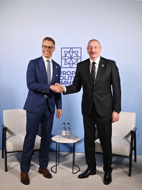 Azərbaycan Prezidenti İlham Əliyev Oksfordda Finlandiya Prezidenti Aleksandr Stubb ilə görüşüb  YENİLƏNİB
