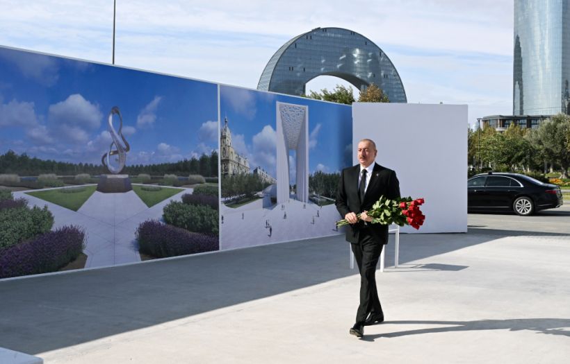 Prezident İlham Əliyev Zəfər parkında olub YENİLƏNİB